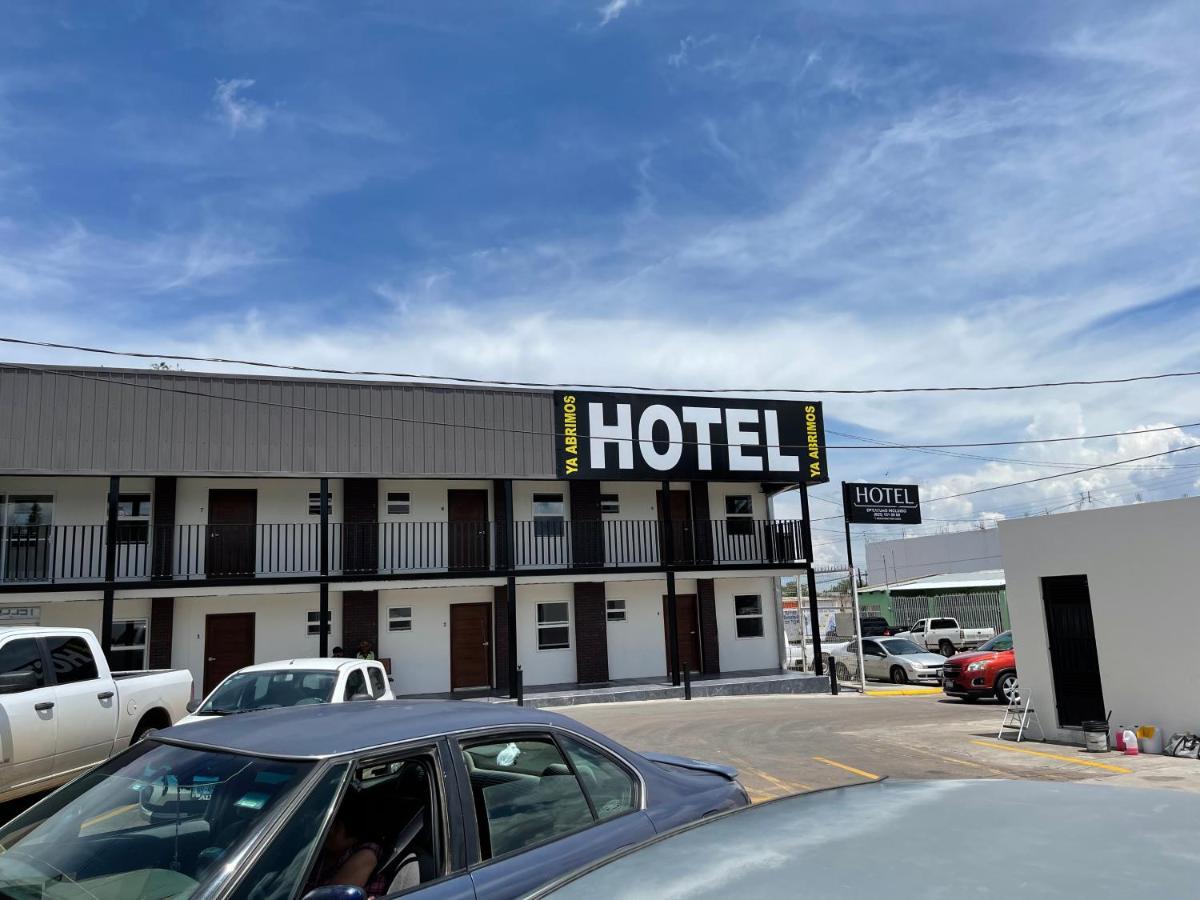 Hotel Plaza Oscarcel Ciudad Cuauhtemoc  Exterior photo